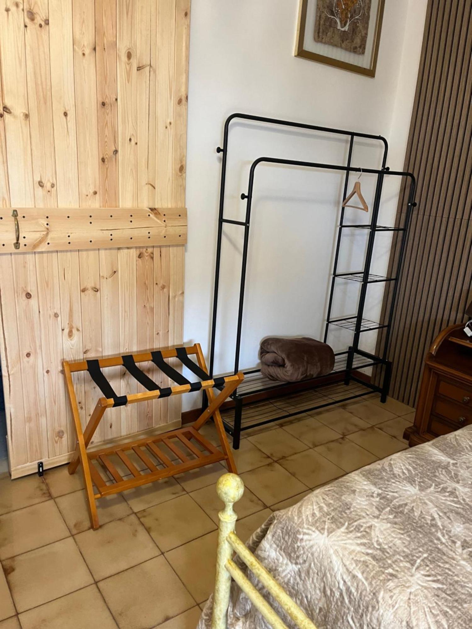 Da Adriana Guesthouse サンタ・テレーザ・ガッルーラ エクステリア 写真