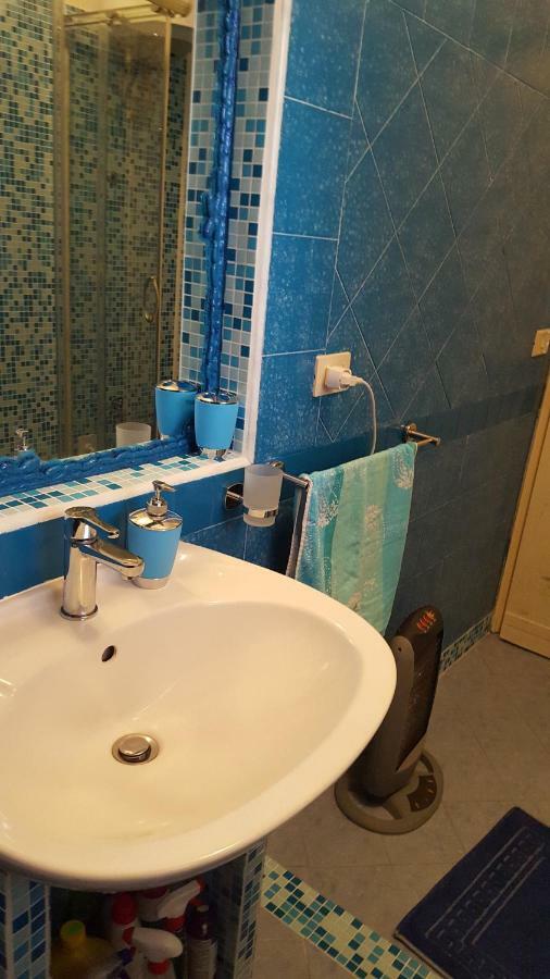 Da Adriana Guesthouse サンタ・テレーザ・ガッルーラ エクステリア 写真